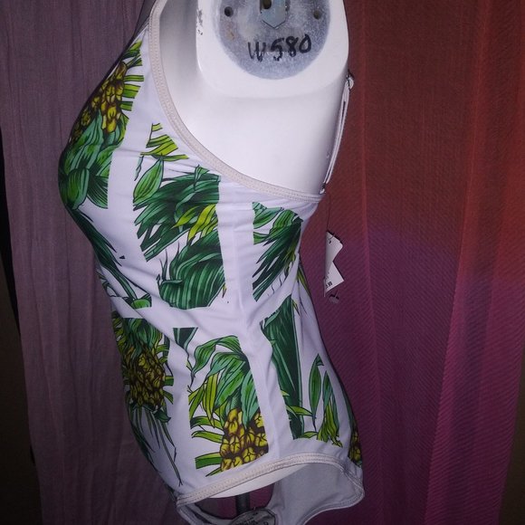 Fashion Craving Pineapple One piece Swimsuit NWT - Picture 4 of 8